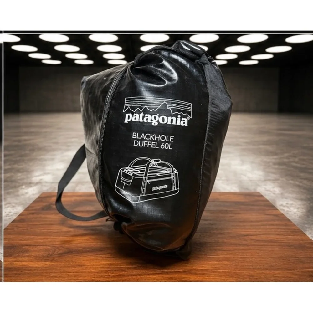Patagonia Black Hole Duffel 60L Black Backpack Strap 49341 Ripstop‎ Travel Gorp